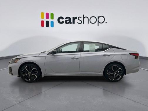 2025 Nissan Altima SR AWD