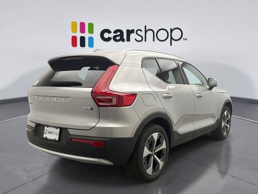 Vapour Gray 2025 Volvo XC40 B5 Plus Bright Theme