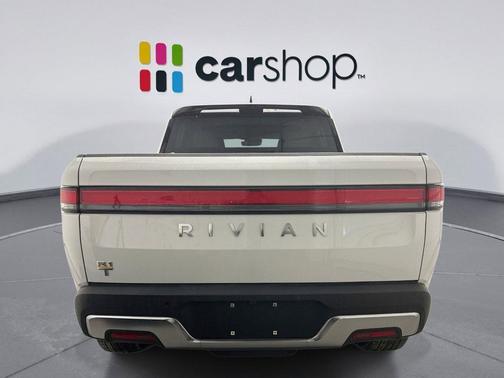 2022 Rivian R1T Adventure