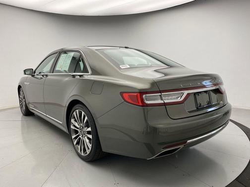 2017 Lincoln Continental Reserve