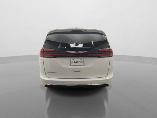 Bright White Clearcoat 2025 Chrysler Pacifica L