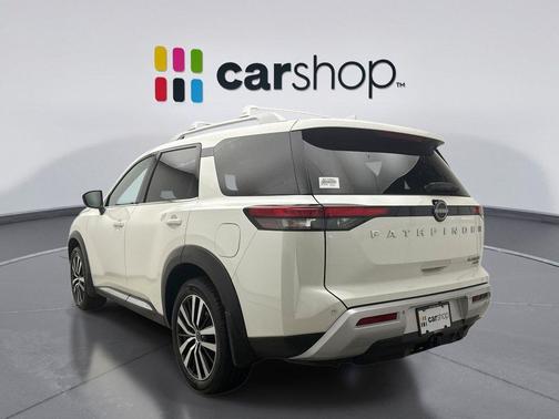 Pearl White Tricoat 2023 Nissan Pathfinder Platinum 4WD
