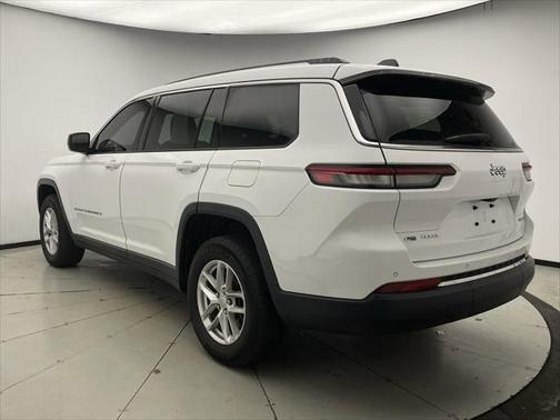 2022 Jeep Grand Cherokee L Laredo