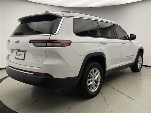 2022 Jeep Grand Cherokee L Laredo