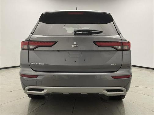 2022 Mitsubishi Outlander SEL 2.5 2WD