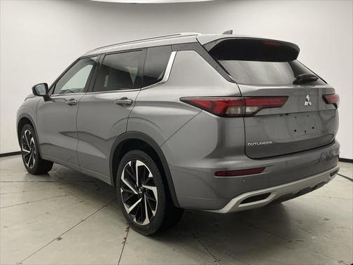 2022 Mitsubishi Outlander SEL 2.5 2WD