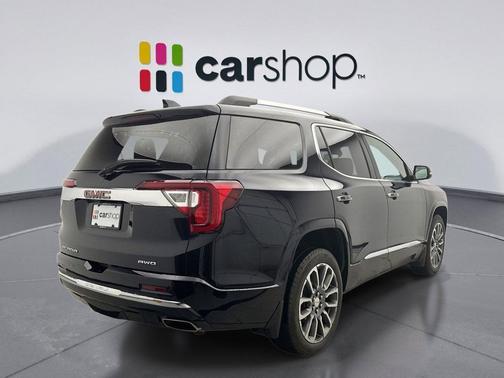 2022 GMC Acadia Denali