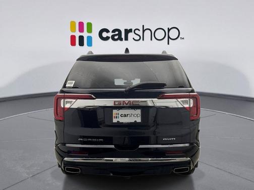 2022 GMC Acadia Denali