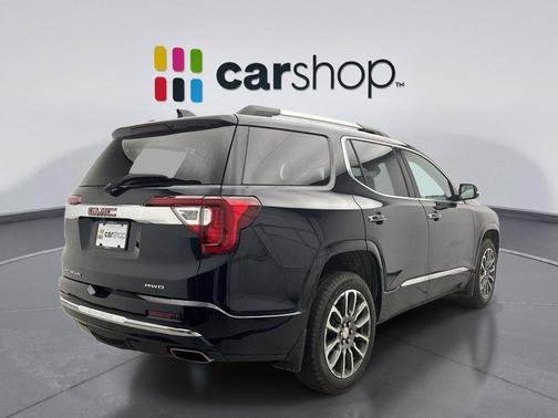 2022 GMC Acadia Denali