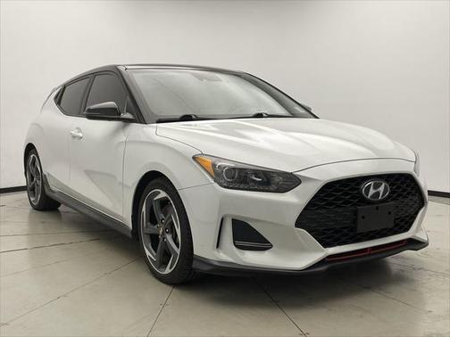 2019 Hyundai Veloster Base