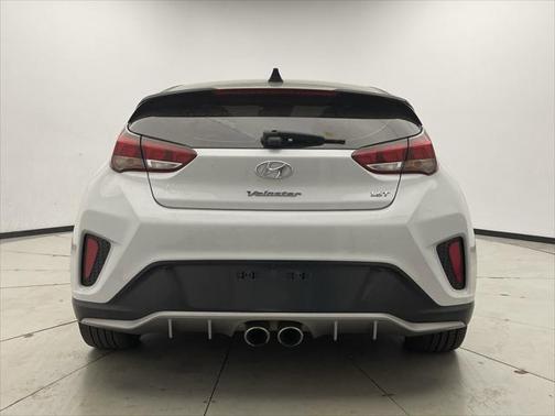 2019 Hyundai Veloster Base