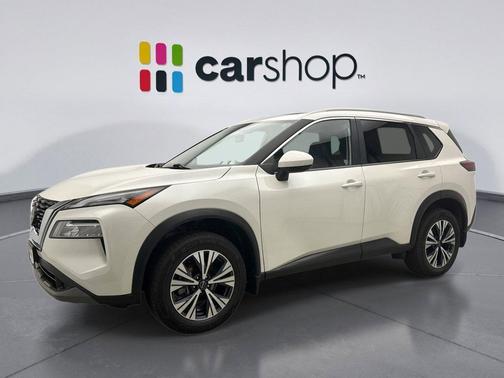 Pearl White Tricoat 2023 Nissan Rogue SV