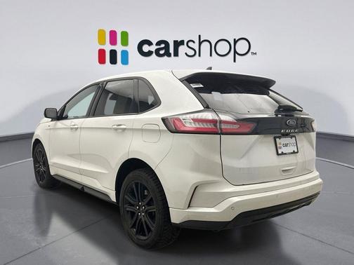 STAR WHITE 2022 Ford Edge ST Line
