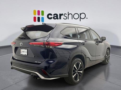 2022 Toyota Highlander XSE