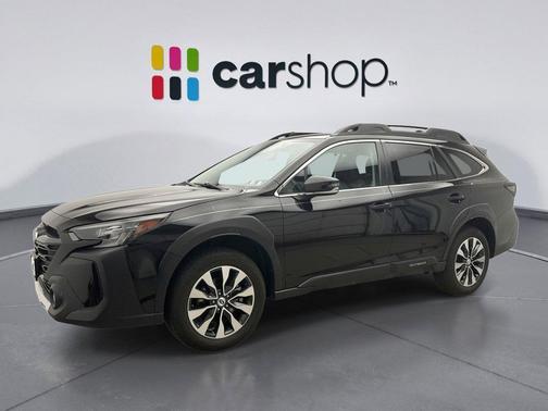 Crystal Black Silica 2024 Subaru Outback Limited