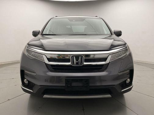 2020 Honda Pilot Touring 8-Passenger
