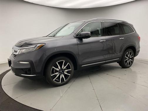 2020 Honda Pilot Touring 8-Passenger