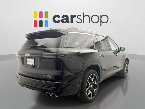 Mosaic Black Metallic 2025 Chevrolet Traverse High Country