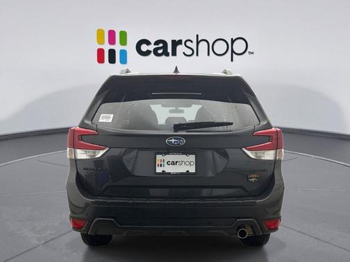 Magnetite Gray Metallic 2025 Subaru Forester Wilderness