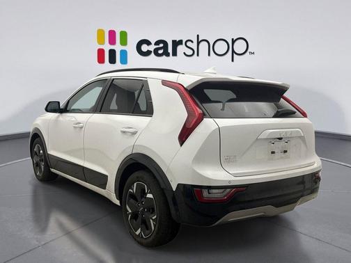 2023 Kia Niro EX