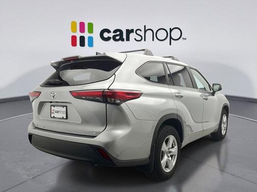 2023 Toyota Highlander LE