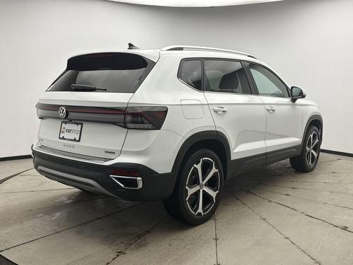 2025 Volkswagen Taos 1.5T SEL