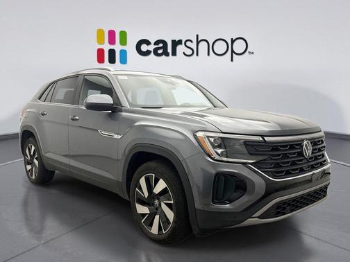 Pure Gray 2025 Volkswagen Atlas Cross Sport 2.0T SE w/Technology 4MOTION