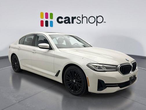 2022 BMW 530 i xDrive