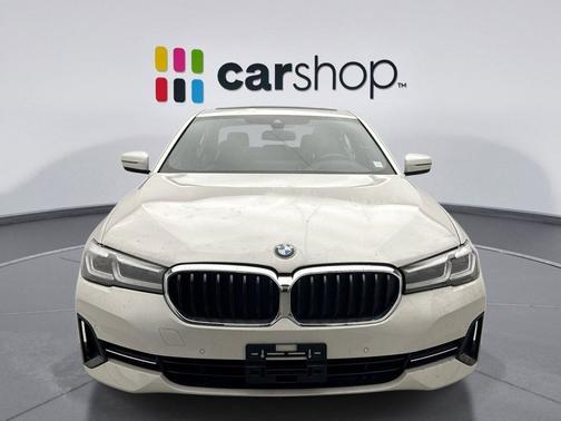 2022 BMW 530 i xDrive