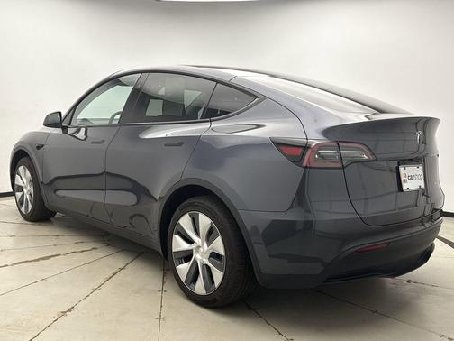 Midnight Silver 2023 Tesla Model Y Long Range Dual Motor All-Wheel Drive