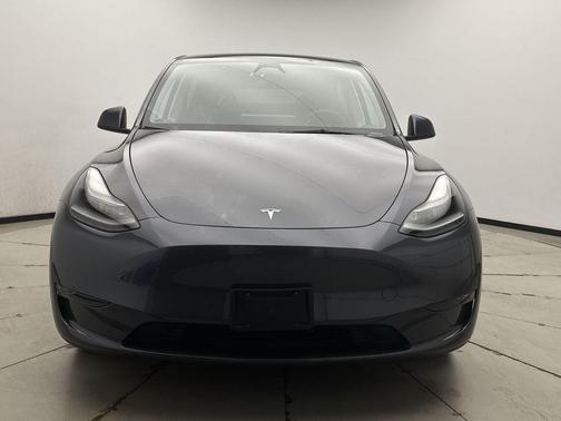 Midnight Silver 2023 Tesla Model Y Long Range Dual Motor All-Wheel Drive