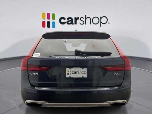2020 Volvo V90 Cross Country T6