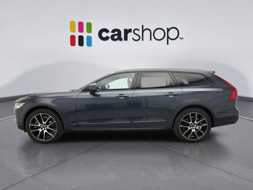 2020 Volvo V90 Cross Country T6