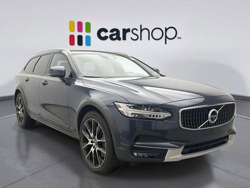 2020 Volvo V90 Cross Country T6