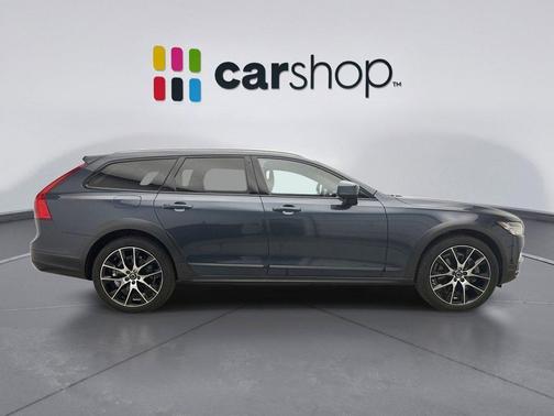 2020 Volvo V90 Cross Country T6