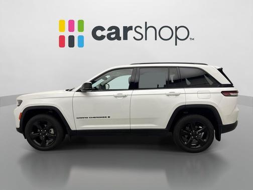 Bright White Clearcoat 2023 Jeep Grand Cherokee Limited