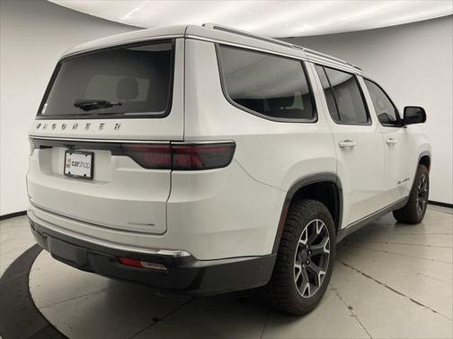 2022 Jeep Wagoneer Series III 4x4