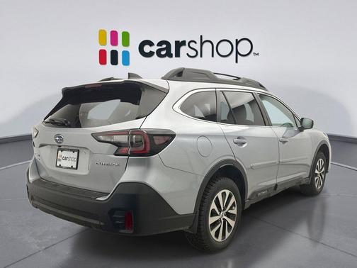 Ice Silver Metallic 2022 Subaru Outback Premium