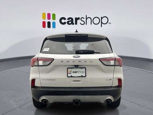 2020 Ford Escape Titanium