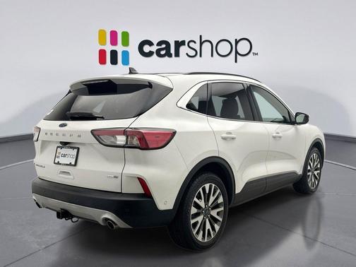 2020 Ford Escape Titanium