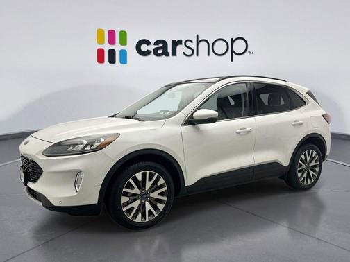 2020 Ford Escape Titanium