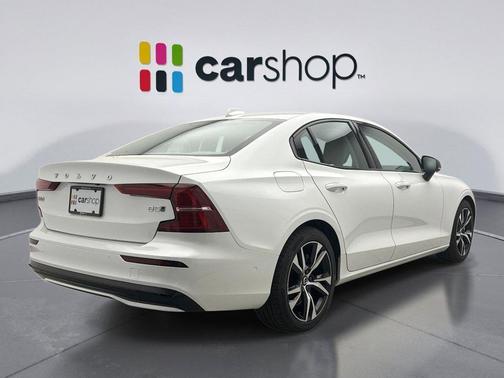Crystal White Metallic 2024 Volvo S60 B5 Plus Dark Theme