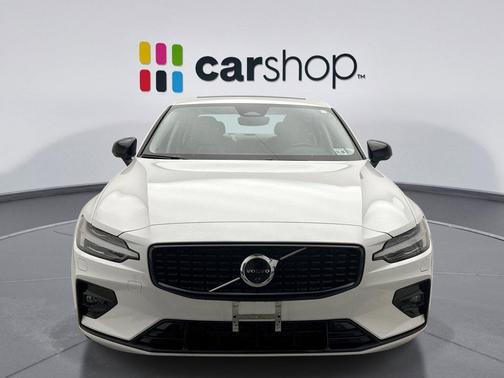 Crystal White Metallic 2024 Volvo S60 B5 Plus Dark Theme