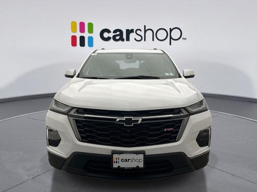 Summit White 2023 Chevrolet Traverse RS