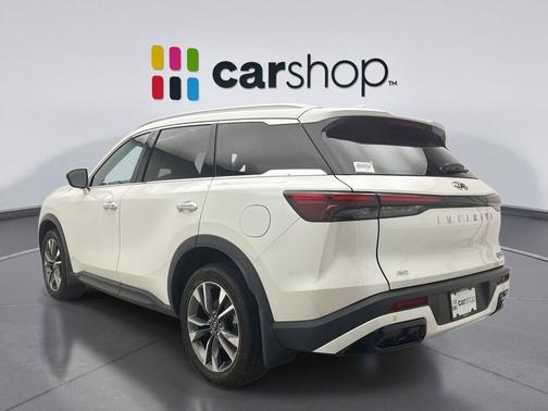 Majestic White 2023 INFINITI QX60 Luxe