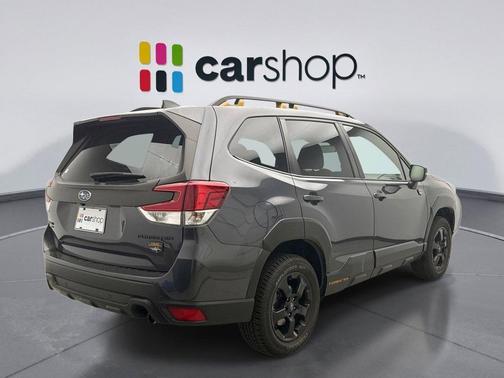 Magnetite Gray Metallic 2024 Subaru Forester Wilderness
