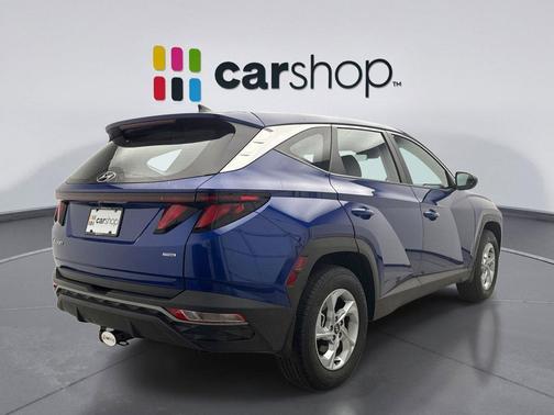 2023 Hyundai TUCSON SE