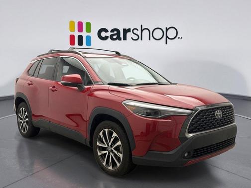 2024 Toyota Corolla Cross XLE