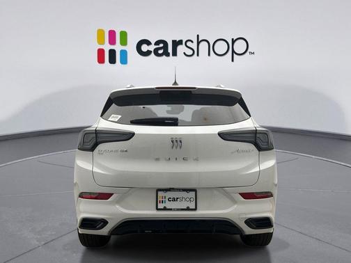White Frost Tricoat 2024 Buick Encore GX Avenir
