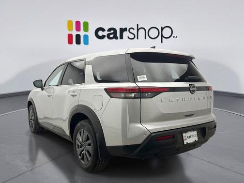 2024 Nissan Pathfinder S 4WD